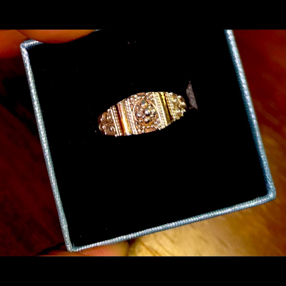 Sterling Silver Caviar 18k gold detail ring